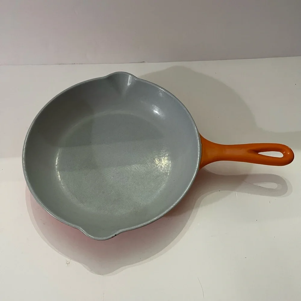 Vintage Cast Iron Flame Orange Skillet, 9” Farmhouse Country Kitchen - Picture 2 of 5